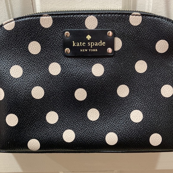 Kate Spade Classic Black Beige Polka Dot Crossbody - Picture 4 of 15
